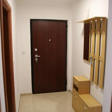 Apartment Pearl-Free Parking Makarska Exterior photo