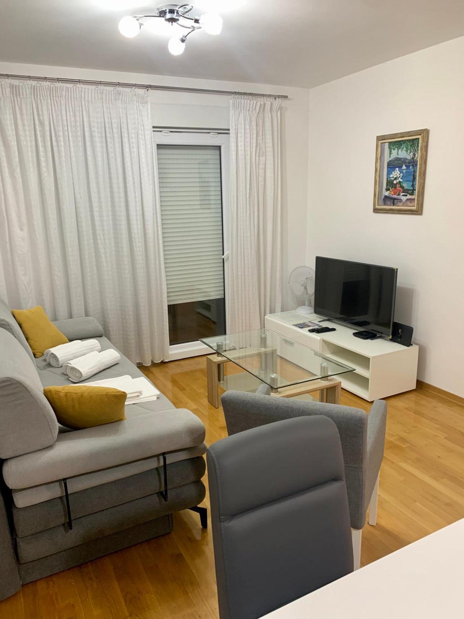 Apartment Pearl-free Parking Makarska